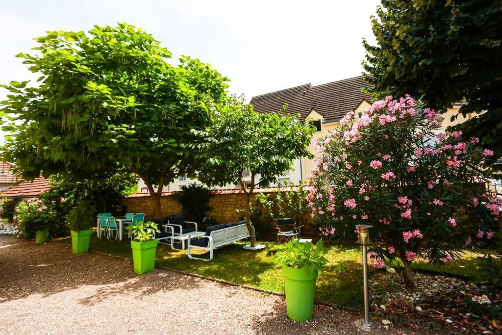 F3 80 M2 Longere Plain Pied Au Centre Auxonne. Villa ภายนอก รูปภาพ