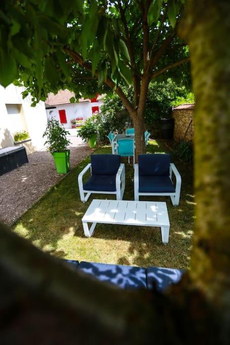 F3 80 M2 Longere Plain Pied Au Centre Auxonne. Villa ภายนอก รูปภาพ